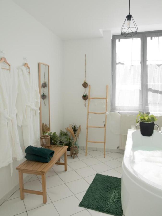 Evasion Tropicale - Studio Avec Spa, Cosy Et Renove Au Coeur De Soissons - 2 Pers Экстерьер фото